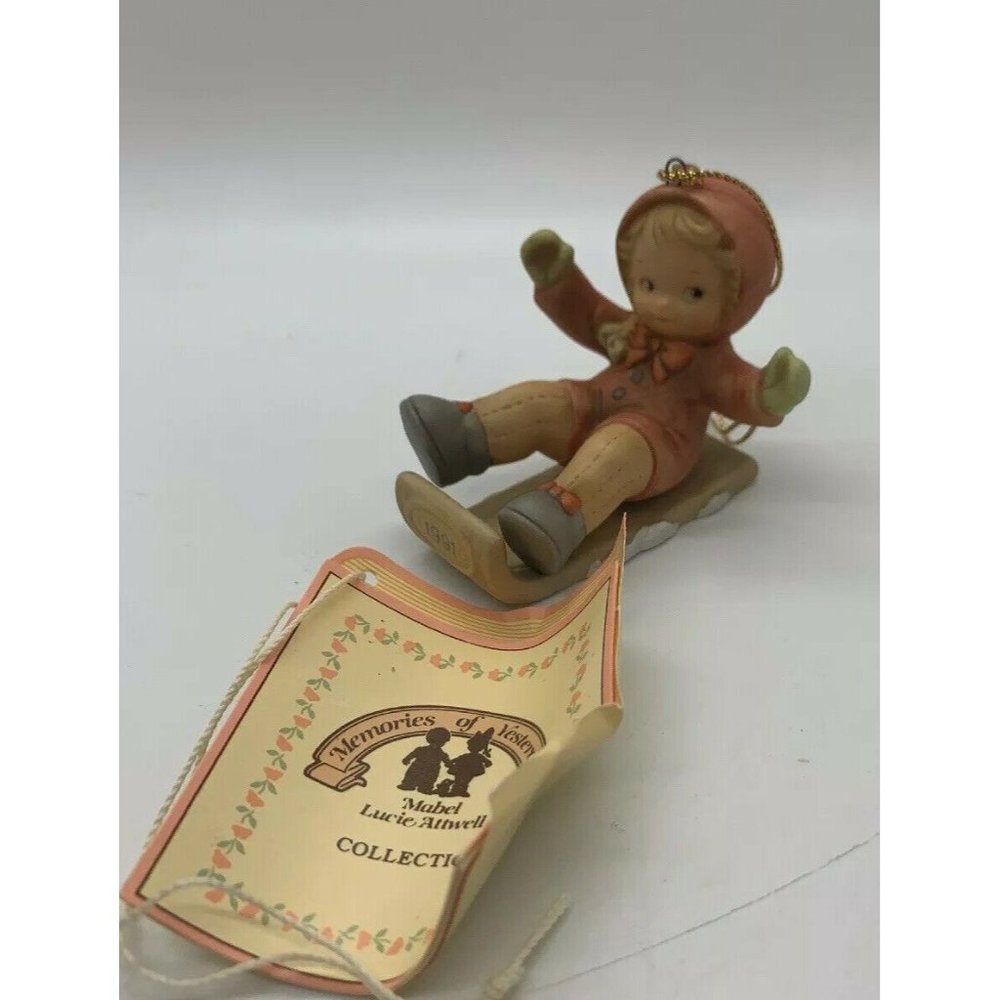 S'No Use Lookin' Back Now! Memories of Yesterday by Enesco 527181 1991 Ornament